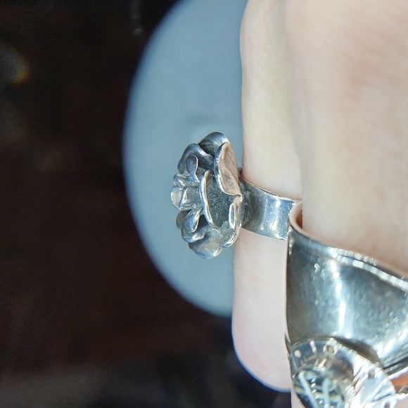 Rose or peony flower sterling silver ring - Picture 6 of 8